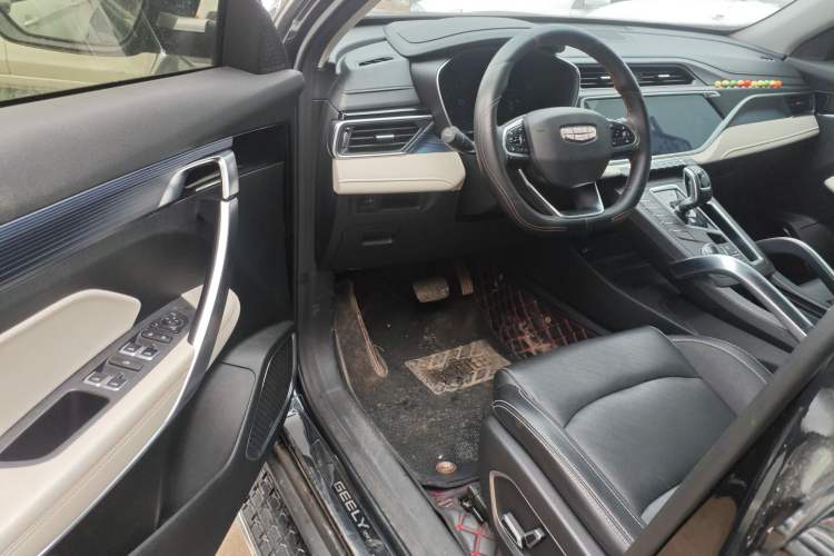 Used Geely Auto Emgrand X7 Sport 2022 Boyue X 1.8TD DCT ZhiZun Edition