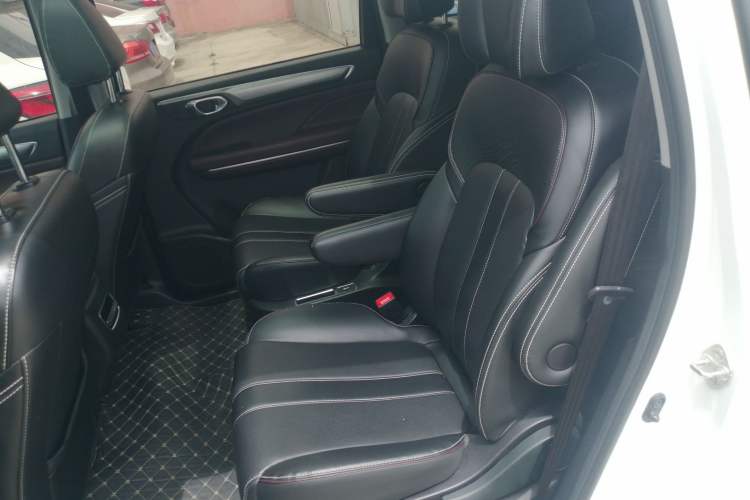 Used GAC Trumpchi M6 2023 PRO 270T DCT Luxury Edition