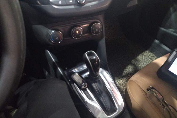 Used Buick Excelle 2018 15N CVT Luxury Version