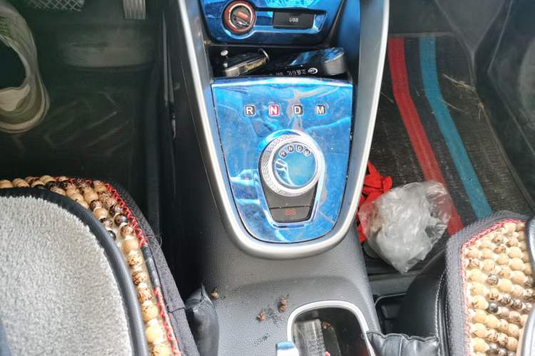 Used Baojun 510 2017 1.5L Automatic Fashion Model Gear Lever