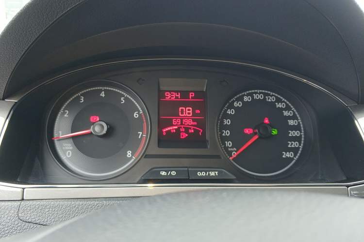 Used Volkswagen Santana 2017 Haval H6 1.6L Automatic Fashion Edition Instrument Cluster