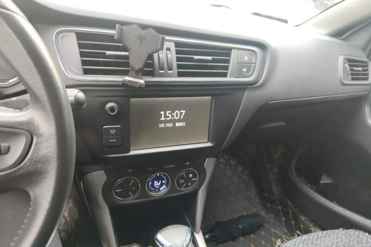 Used Citroen C3-XR 2015 1.6L Automatic Pioneer Model Audio And AC Panel