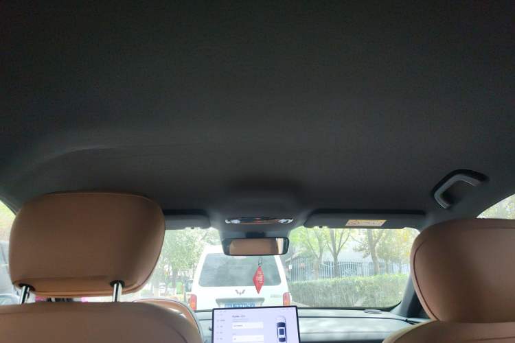 Used Geely Galaxy A7 2025 Model EM-i 70km Luxury Edition Headliner