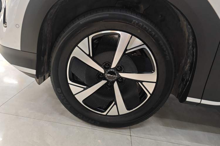 Used BYD Sealion 05 EV 2025 520 km Smart Cruise Version Left Front Wheel Hub