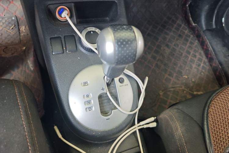 Used Dongfeng Fengdu MX6 2016 2.0L CVT All-Wheel-Drive Versatile Edition