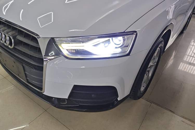 Used Audi Q3 2017 35 TFSI Fashion Model