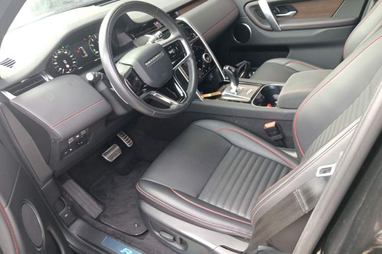 Used Land Rover Discovery Sport New Energy 2022 Facelifted P300e Plug-in Hybrid Electric Version