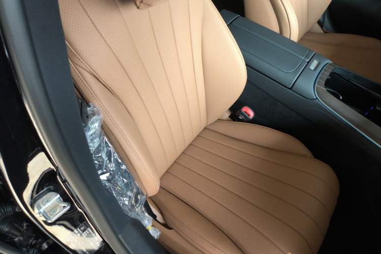 Used Mercedes-Benz E-Class 2026 E 300 L Luxury
