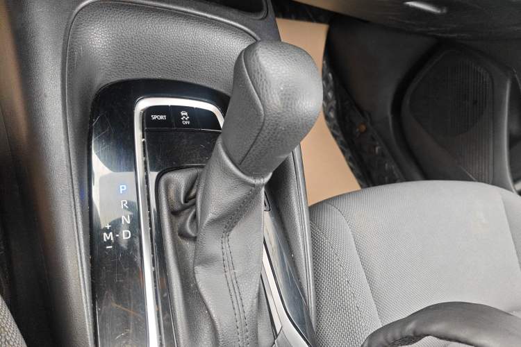 Used Toyota Levin 2022 Facelift TNGA 1.5L CVT Progressive Edition Gear Lever