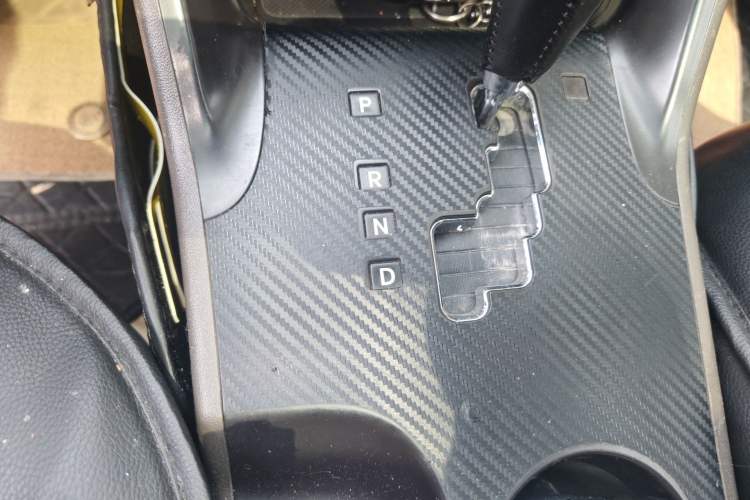 Used Hyundai ix35 2010 2.0L Automatic Two-Wheel Drive Elite Edition GLS
