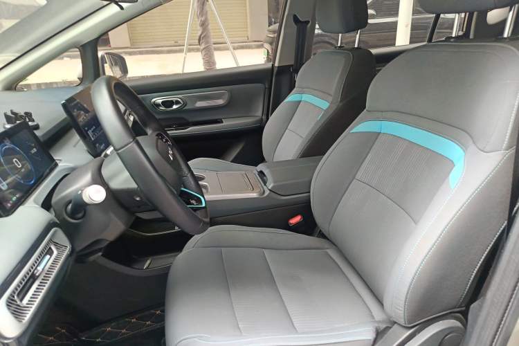 Used AION Y 2023 Younger Left Front Seat