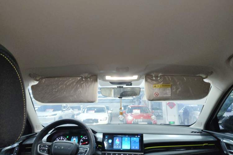 Used Roewe i5 2021 1.5L Manual Platinum Edition
