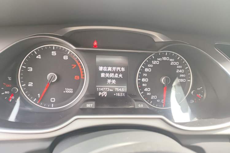 Used Audi A4L 2016 35 TFSI Collector's Edition Automatic Standard Model Instrument Cluster