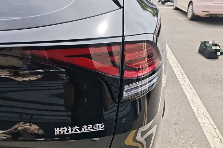 Used Kia Sportage (Chinese Domestic Model) 2023 2.0T Two-Wheel-Drive Prestige Edition
