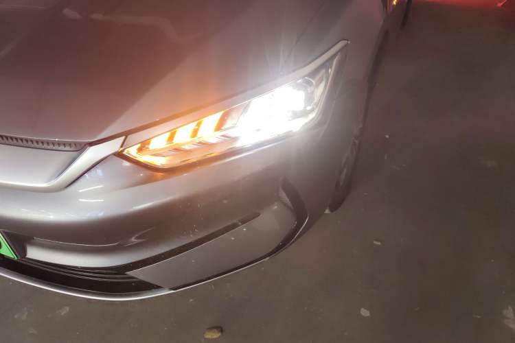 Used BYD Qin PLUS 2024 Honor Edition EV 510KM Leading Model