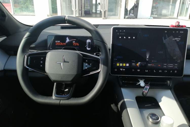 Used Polestar 4 2024 Dual-Motor Long-Range
