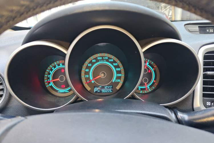 Used CHANGAN Eado 2014 1.6L Automatic Luxury Model Instrument Cluster