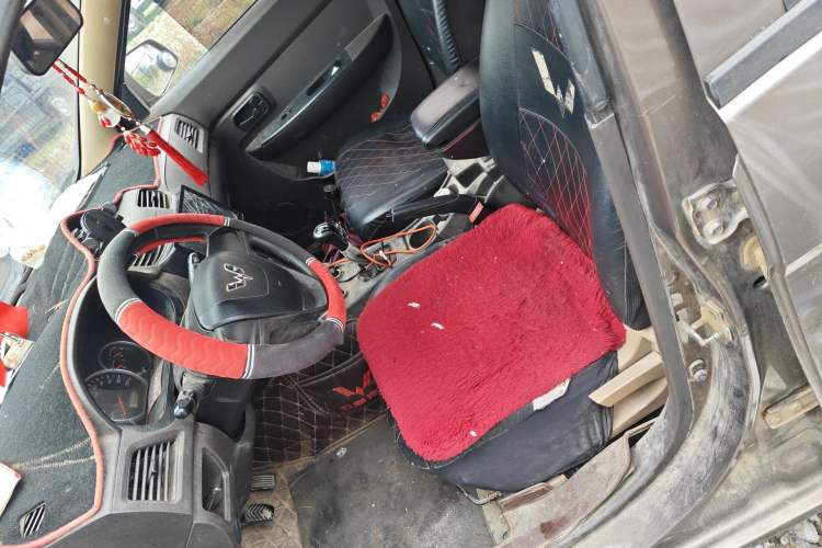 Used Wuling Hongguang 2016 1.5L Restyled S Comfort Version Left Front Seat