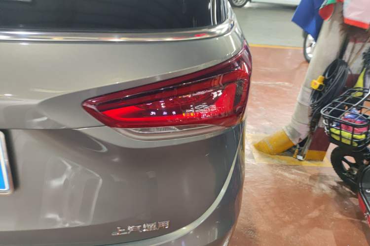 Used Buick GL6 2018 18T 6-Seater Luxury Model
