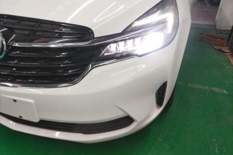 Used Buick GL8 2021 Land Cruiser Executive Class 652T Luxury Model
