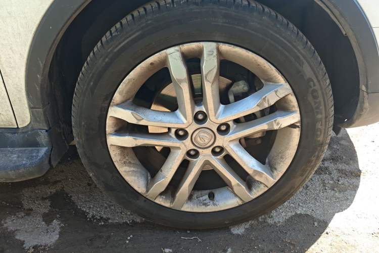 Used CHANGAN CS35 2017 1.6L Automatic Luxury Model Right Front Wheel Hub