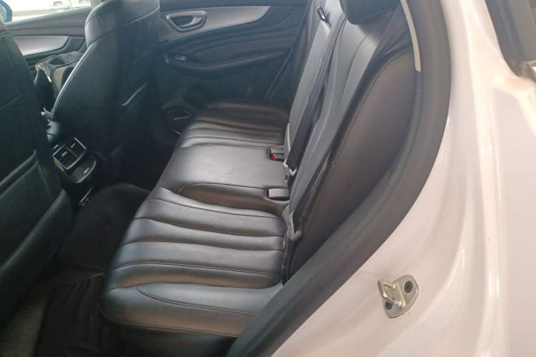 Used Roewe RX5 MAX 2021 Supreme Series 400TGI Automatic Smart Cabin Prestige Edition