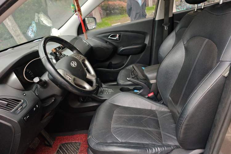 Used Hyundai ix35 2013 2.0L Automatic Two-Wheel Drive Smart GLS China IV Standard Left Front Seat