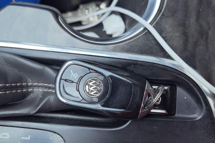 Used Buick Envision 2015 20T Four-Wheel Drive Luxury Model Vehicle Key