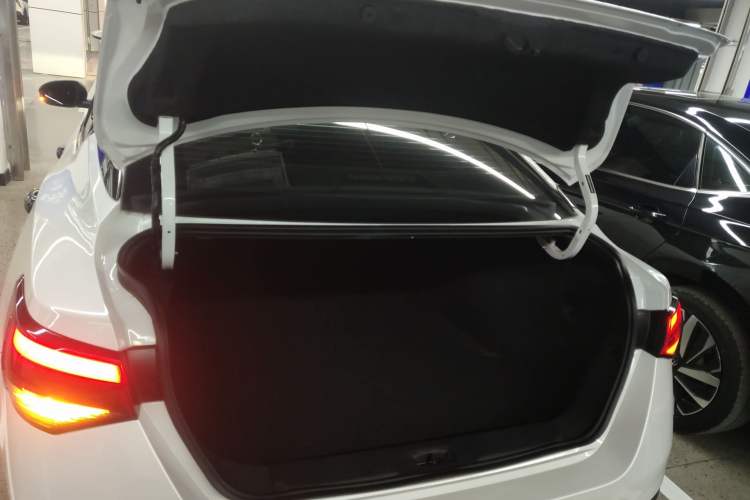 Used Nissan Sylphy 2023 1.6L CVT Enjoyment Edition Trunk