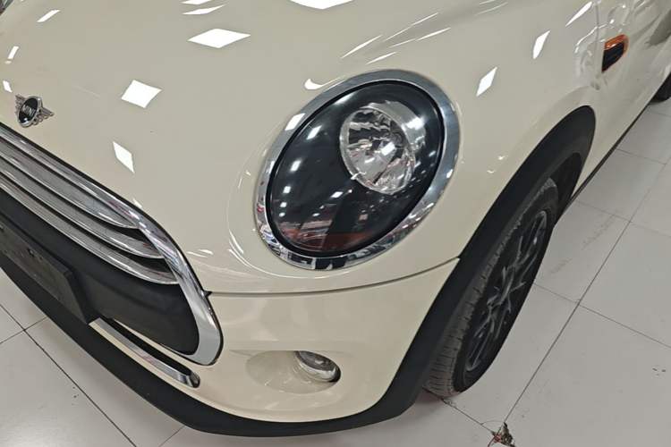 Used MINI 2018 1.5T ONE PLUS Five-Door Edition Left Front Headlight