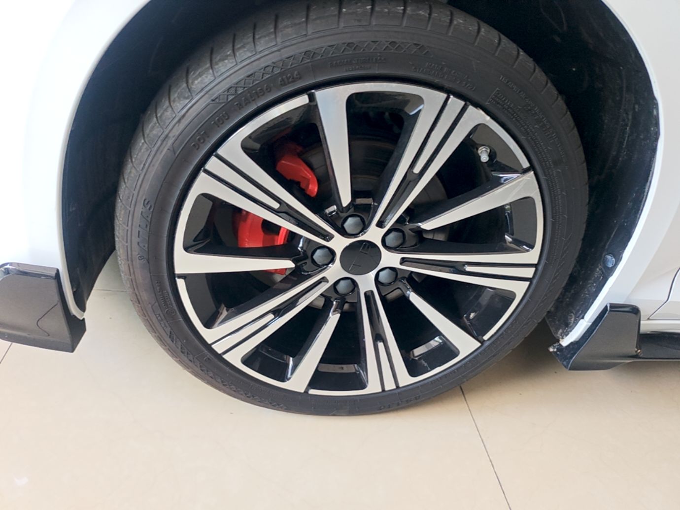 Geely Auto Preface 2025 Dongfang Yao 1.5TD Kunlun Edition — снимка 10