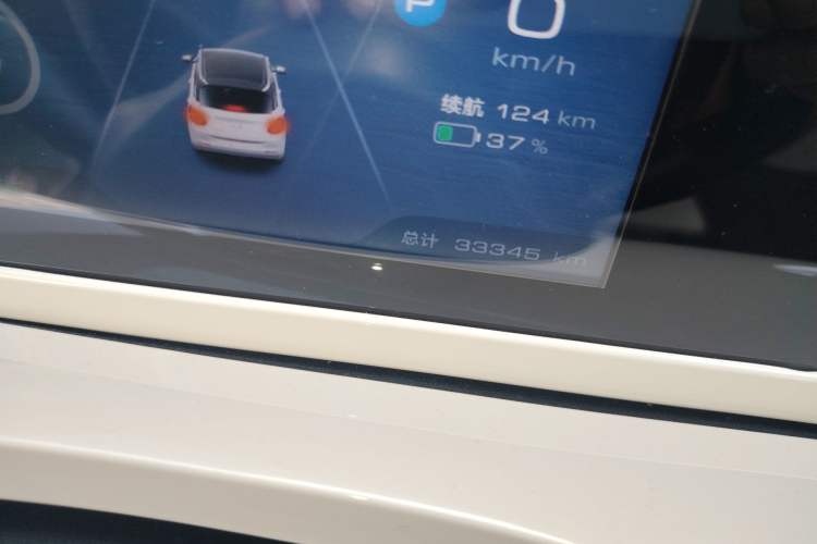 Used Wuling Bingo 2024 333 km Enjoyment Version Odometer Close Up