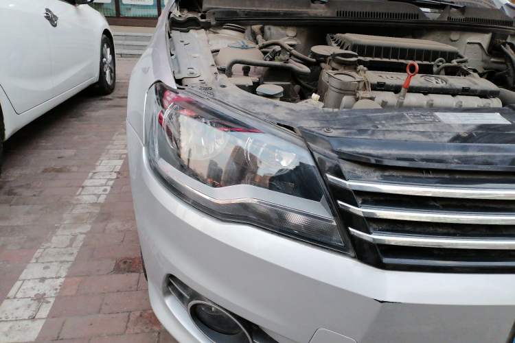 Used Volkswagen Bora 2015 Value Edition 1.6L Automatic Comfort Version