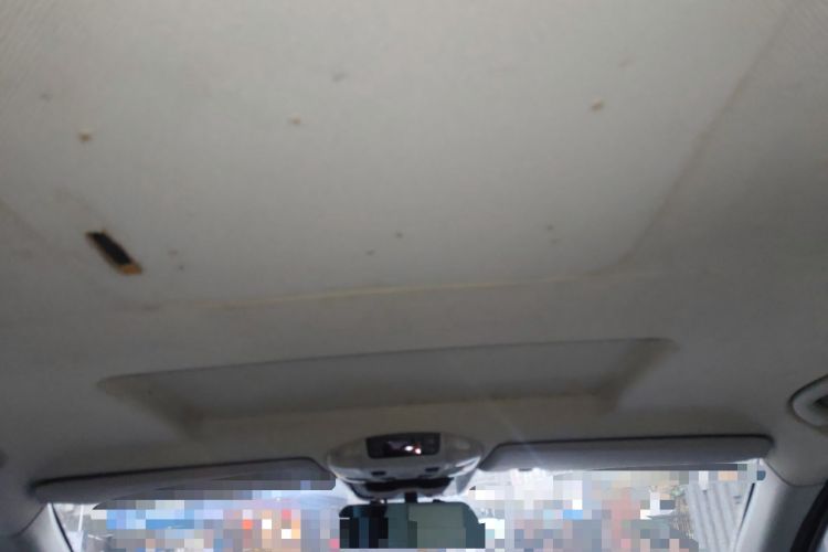 Used Mercedes-Benz Vito 2011 2.5L Elite Edition