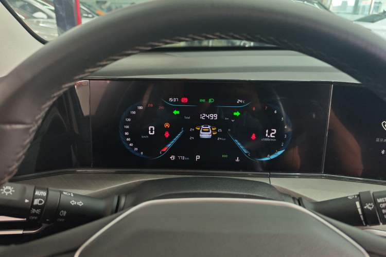 Used CHANGAN Eado 2023 Changan Edition PLUS Blue Whale NE 1.4T GDI DCT Prestige Version Instrument Cluster