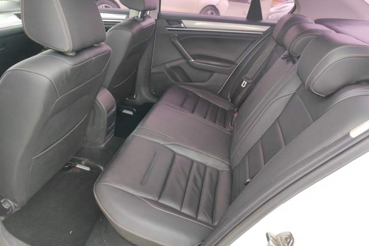 Used Volkswagen Bora 2016 1.6L Automatic Comfort Model Left Rear Seat