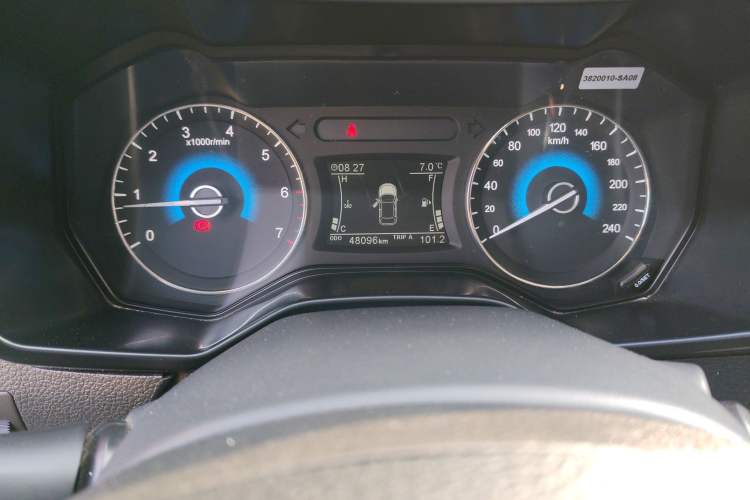 Used Dongfeng Fengon 580 2021 Revised ☆ Star Edition 1.8L Manual Elite Version Odometer Close Up