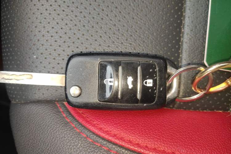 Used CHANGAN CS15 2016 1.5L Manual Fashion Edition
