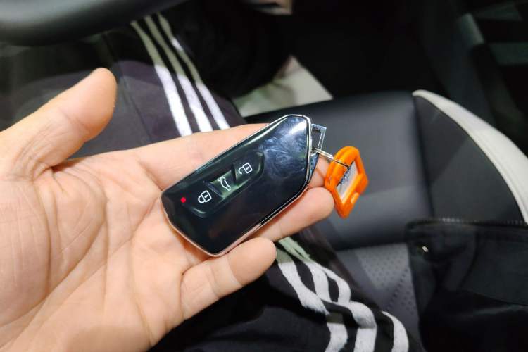 Used Volkswagen Sagitar 2026 Model L 300TSI DSG Luxury Version