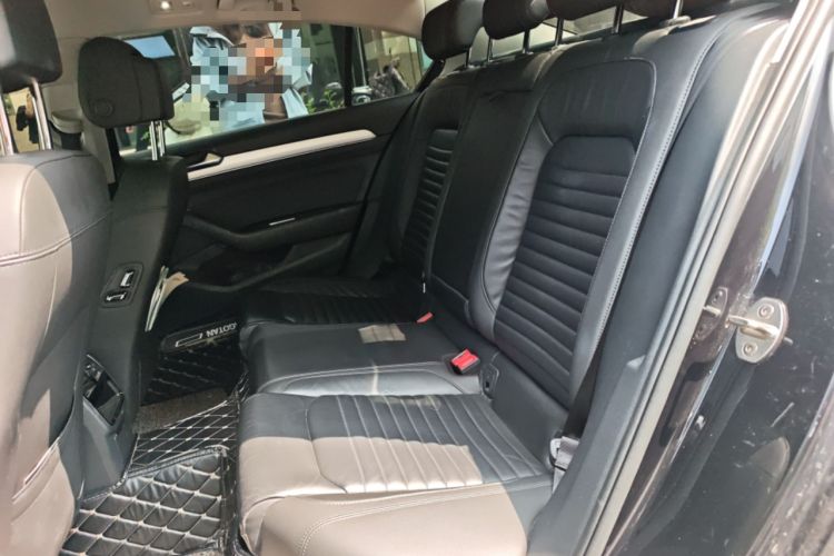 Used Volkswagen Magotan 2018 330TSI DSG Advanced Model Left Rear Seat