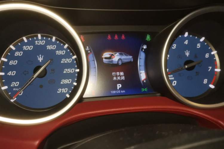 Used Maserati Ghibli 2014 3.0T Standard Edition Instrument Cluster