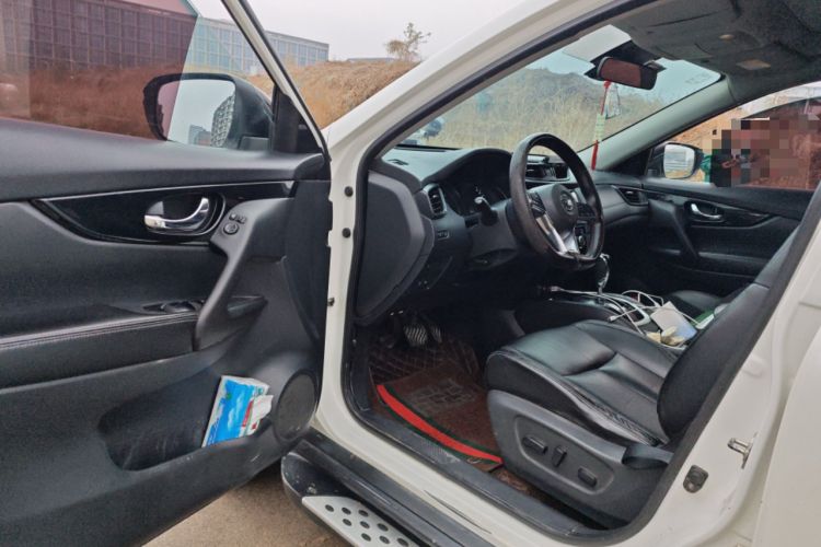 Used Nissan X-Trail 2019 2.0L CVT Comfort Edition 2WD Driver Seat