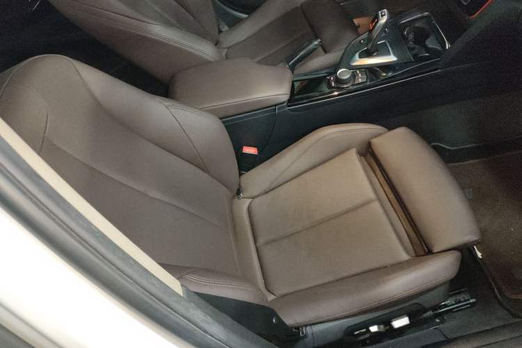 Used BMW 3 Series 2018 320Li Fashion Model
