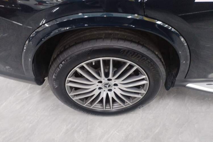 Used Mercedes-Benz GLC 2024 GLC 300 L 4MATIC Dynamic Edition 5-seater Exterior 5