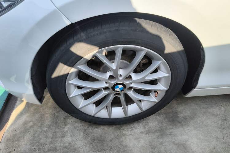 Used BMW 1 Series 2015 120i Leading Model
