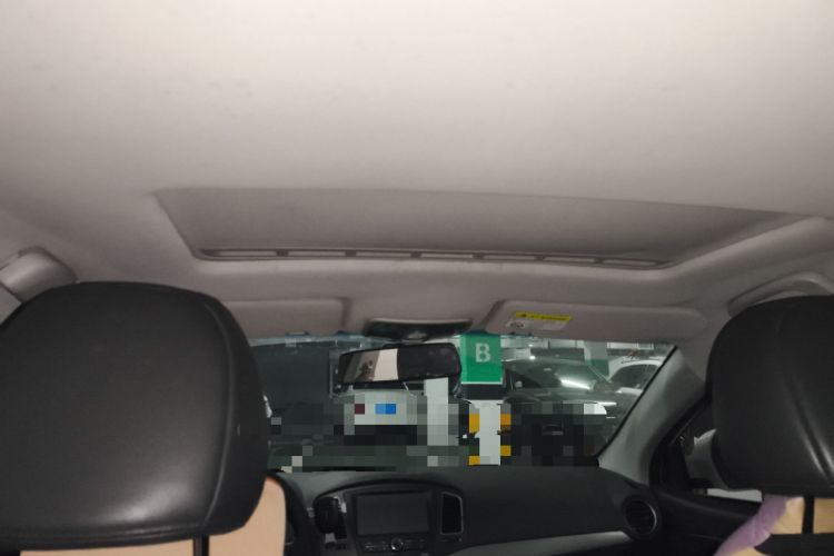 Used Roewe 350 2013 350C 1.5L Automatic Xunyue Edition
