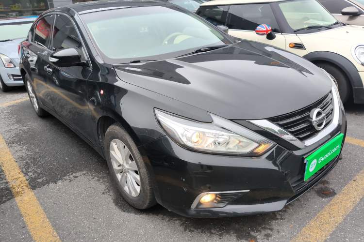 Used Nissan Teana 2016 2.0L XE Fashion Edition Front Right 45 Deg