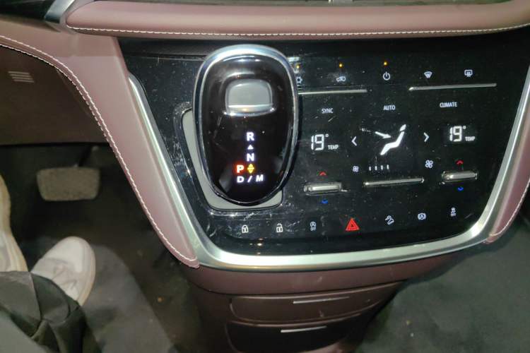 Used Buick GL8 2021 Avenir Aivia Six-Seat Luxury Edition
