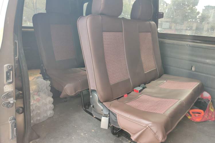 Used Foton Scenic G5 2020 2.0L Long-Wheelbase Flat-Roof 6-Seater Multi-Purpose Passenger Vehicle 1TZS
