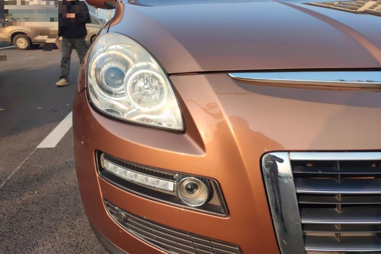 Used Luxgen Great 7 SUV 2013 Limited-Edition Sharp Model 2.2T Two-Wheel-Drive Smart Version
